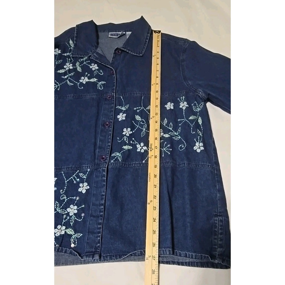 Erika & Co. Women's XL Embroidered Button-Down Denim Shirt Long Sleeve Floral - Picture 6 of 9